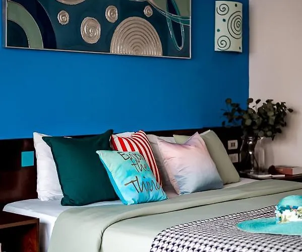 Mermaid Suites & 호텔 4*